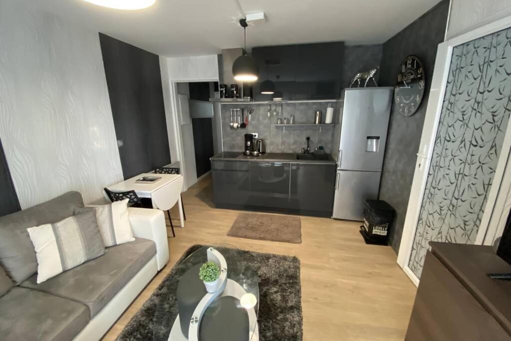 Le Petit Marais Apartment วิลเลร์-ซูร์-แมร์ ภายนอก รูปภาพ